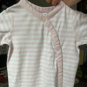 Hanna andersson short sleeve one piece outfit full  button -pink white striped
